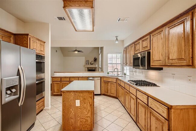 Building Photo - 10532 Redmond Rd