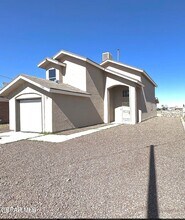 Building Photo - 7500 Howard St