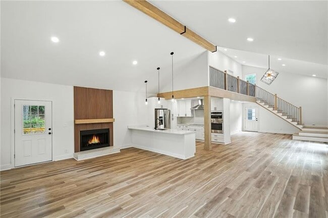 Building Photo - 7600 Fields Dr
