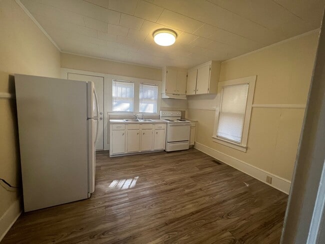 Building Photo - One bedroom 1 bath house in Graham