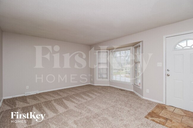 Foto del edificio - 9214 Farley Ave