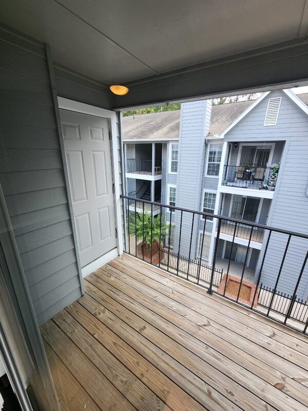 Building Photo - 322 Granville Ct