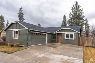 Building Photo - 1611 W Hl Ave