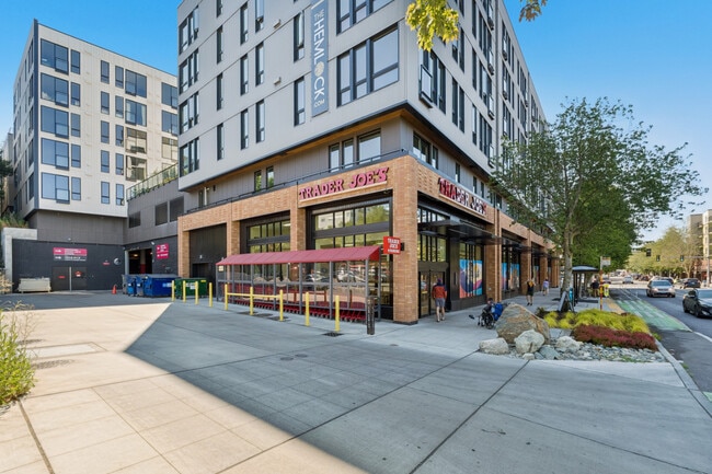 Building Photo - The Hemlock