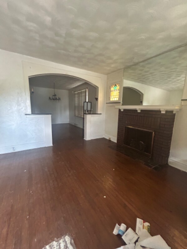 Foto del edificio - 4564 Emerson Ave