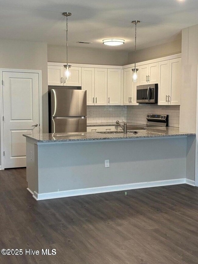 Building Photo - 5614 Lucas Ct