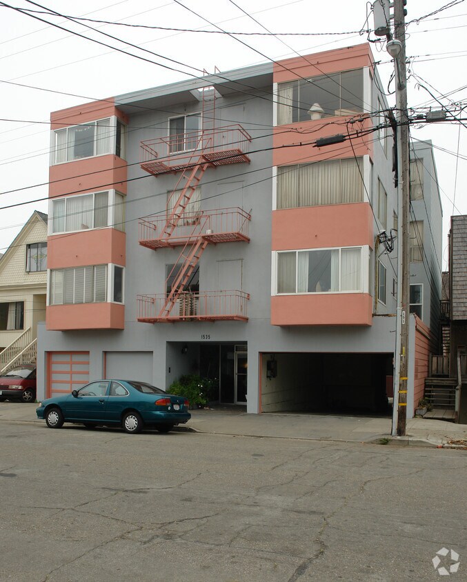 Foto del edificio - 1535 48th Ave
