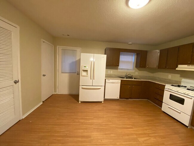 Foto del edificio - 1925 SE King Ave