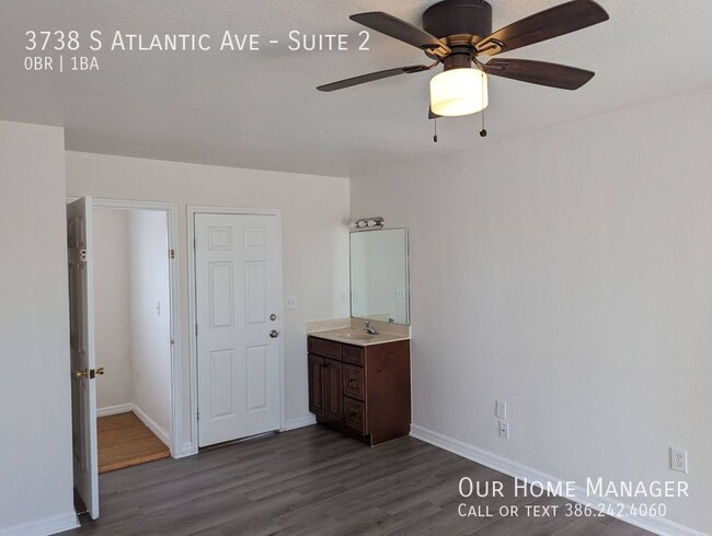 Building Photo - Come to the Pointe and enjoy life!