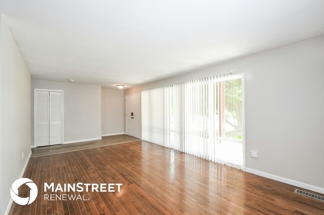 Building Photo - 1765 Talisman Ln