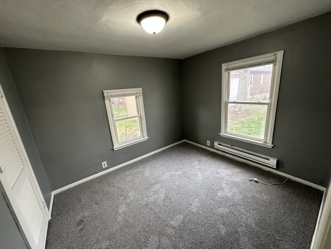 Building Photo - 103 N Waverly Ave