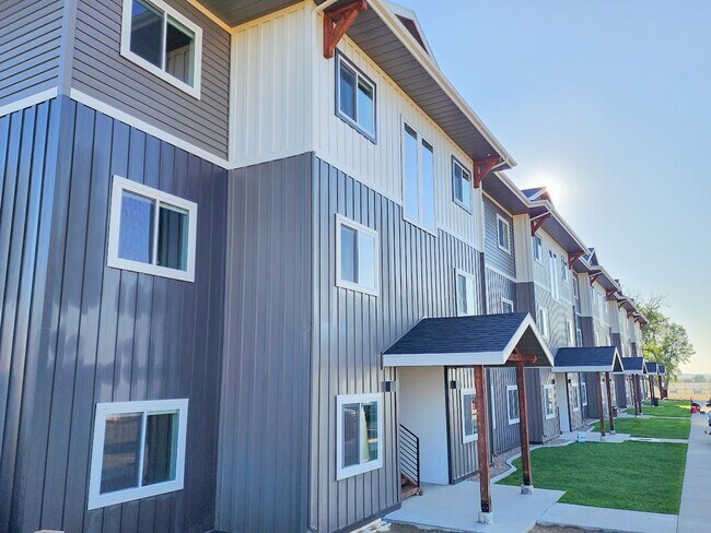 Foto del edificio - Pet Friendly 2 bed/ 2 bath unit at Soldier Ridge!