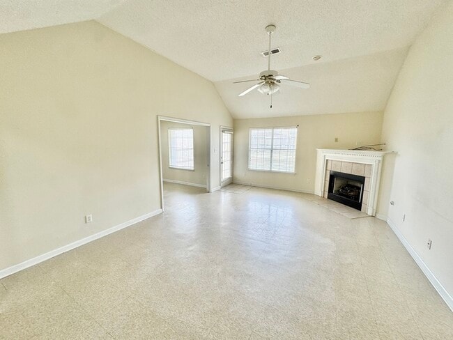 Photo - 1468 S Goodlett Grove Cove House