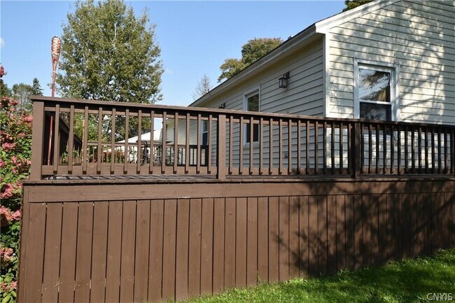 Foto del edificio - 965 West St