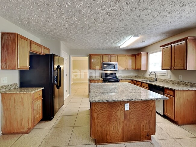 Building Photo - 1311 Aberdare Dr