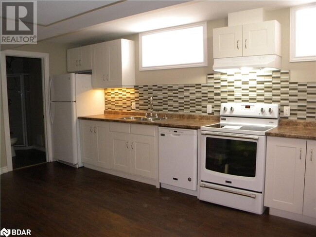 Building Photo - 42 Westminster Cir