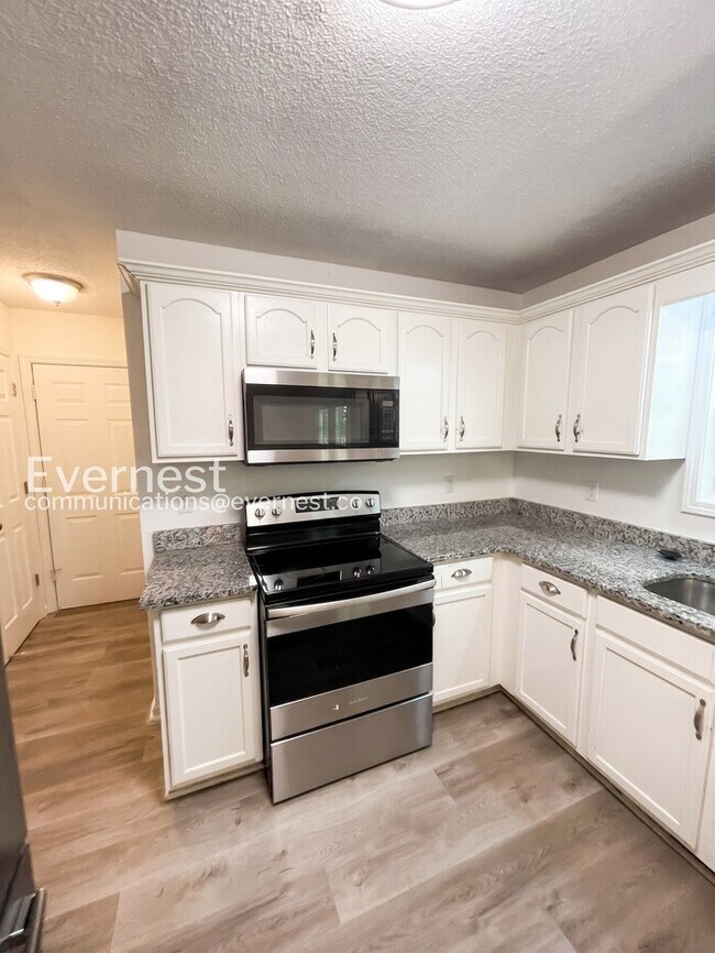 Foto del edificio - 2503 Elkmont Dr