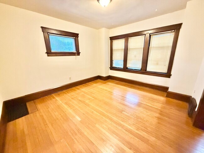 Foto del edificio - 1208 19th St NW