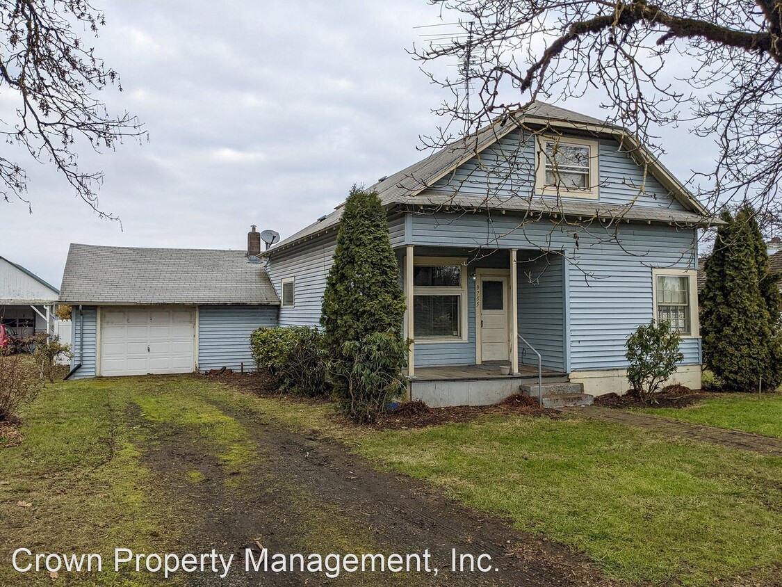 Primary Photo - 3 br, 1 bath House - 9755 Pageant St