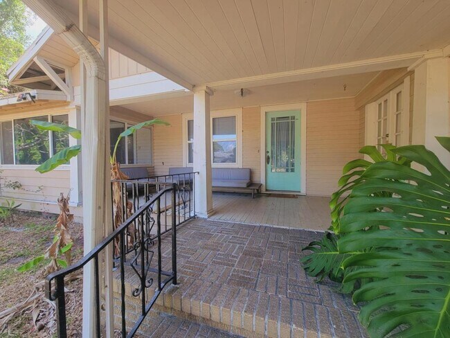 Foto del edificio - 2207 Florida Ave S