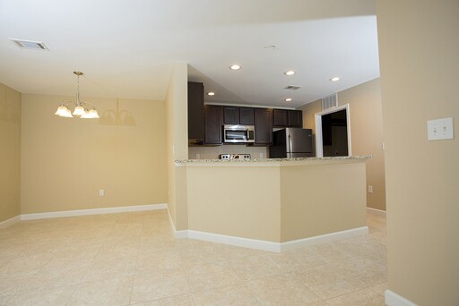 Foto del edificio - Beautiful Luxury 1 bedroom/1 bathroom Apartment in Fort Walton Beach