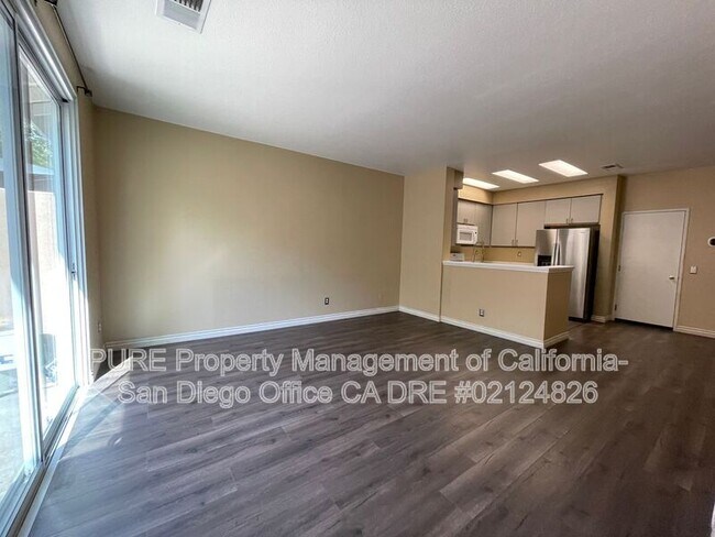 Building Photo - 2155 Cabo Bahia