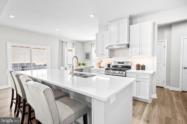Building Photo - 141 Dithridge Dr