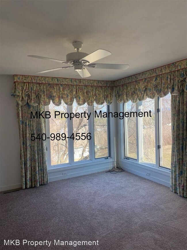 Foto del edificio - 4 br, 3 bath House - 2534 South Clearing Rd.