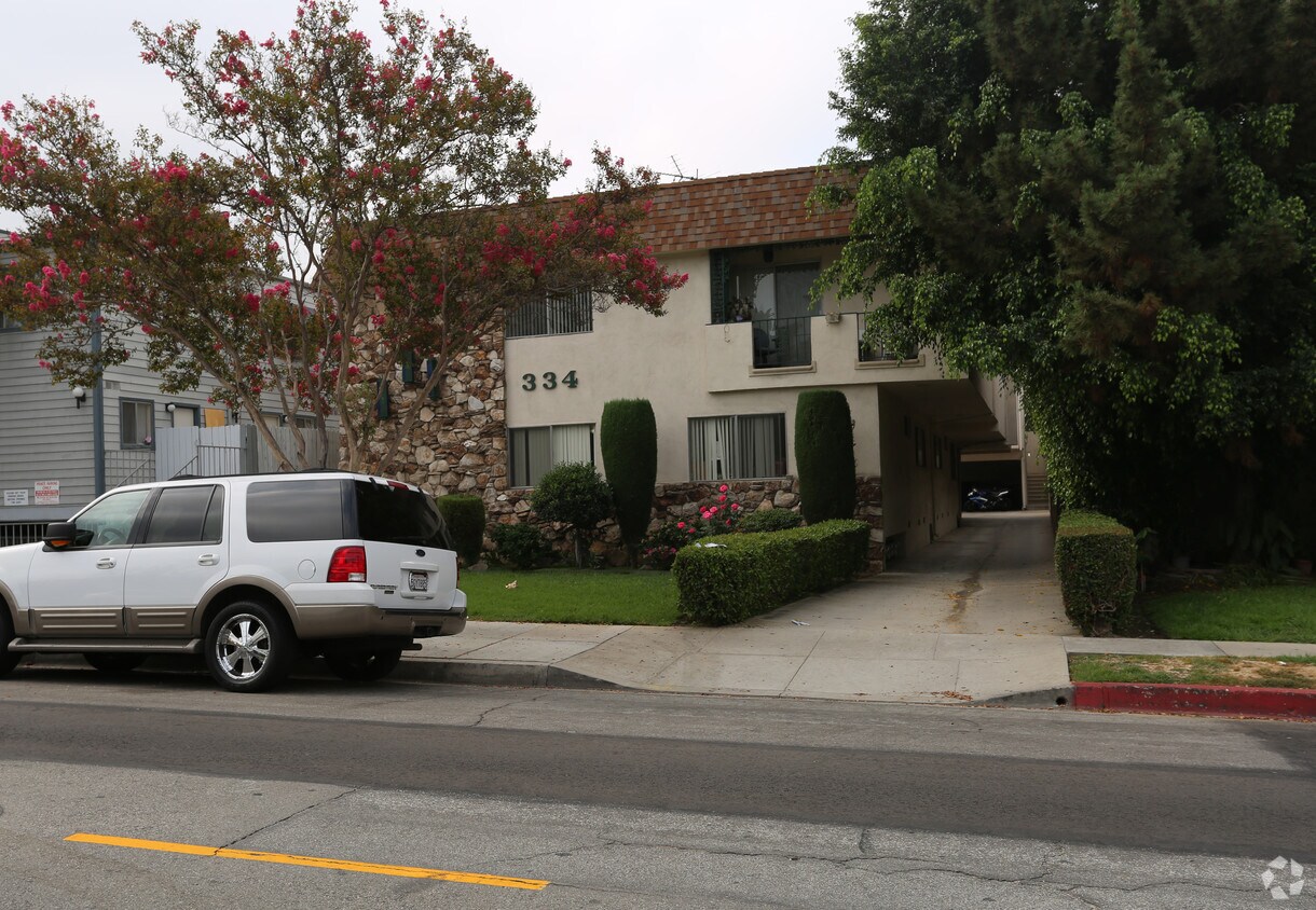 Foto principal - 334 W Doran St