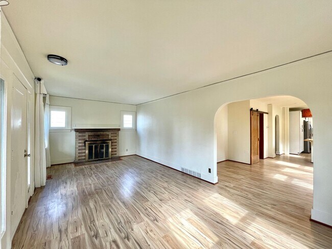 Foto del edificio - Great Home for rent