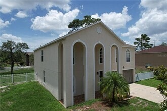 Building Photo - 5060 Spanish Oaks Blvd