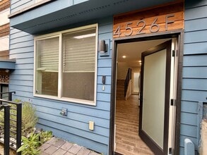 Building Photo - 4526 Delridge Wy SW