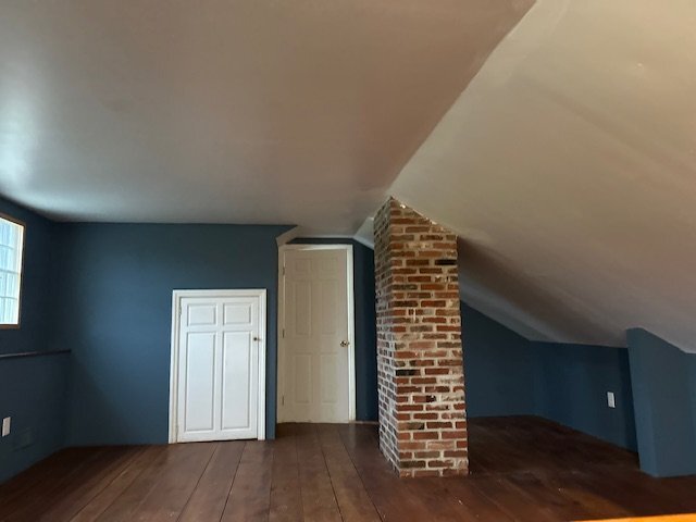Foto del edificio - 327 Belmont Ave