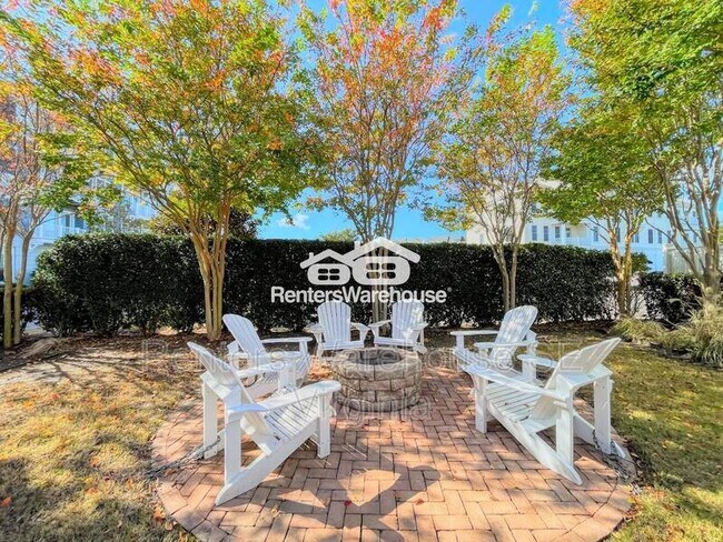 Foto del edificio - 9635 Nansemond Bay St