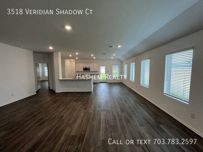 Foto del edificio - Brand New Single Family Home! Ready For Im...