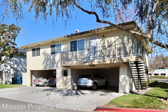 Building Photo - 34725 Alvarado-Niles Rd
