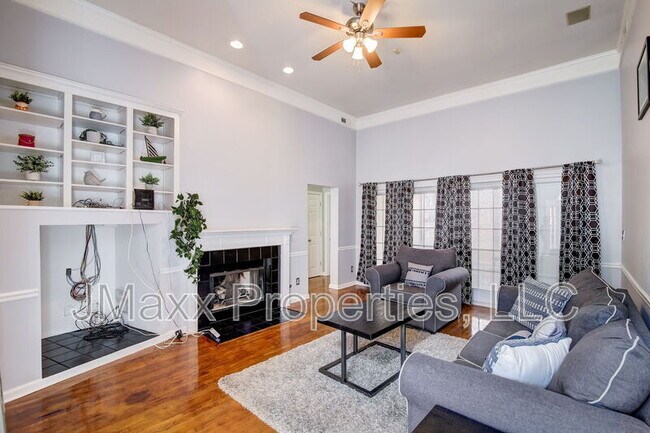 Foto del edificio - 4021 Melvin Dr SW