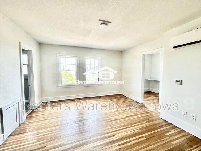 Foto del edificio - 2315 Grand Ave