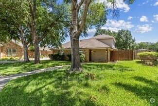 Building Photo - 3620 Harwood Ct