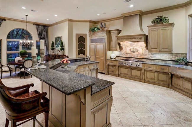 Foto del edificio - 5005 Cedar Creek Dr