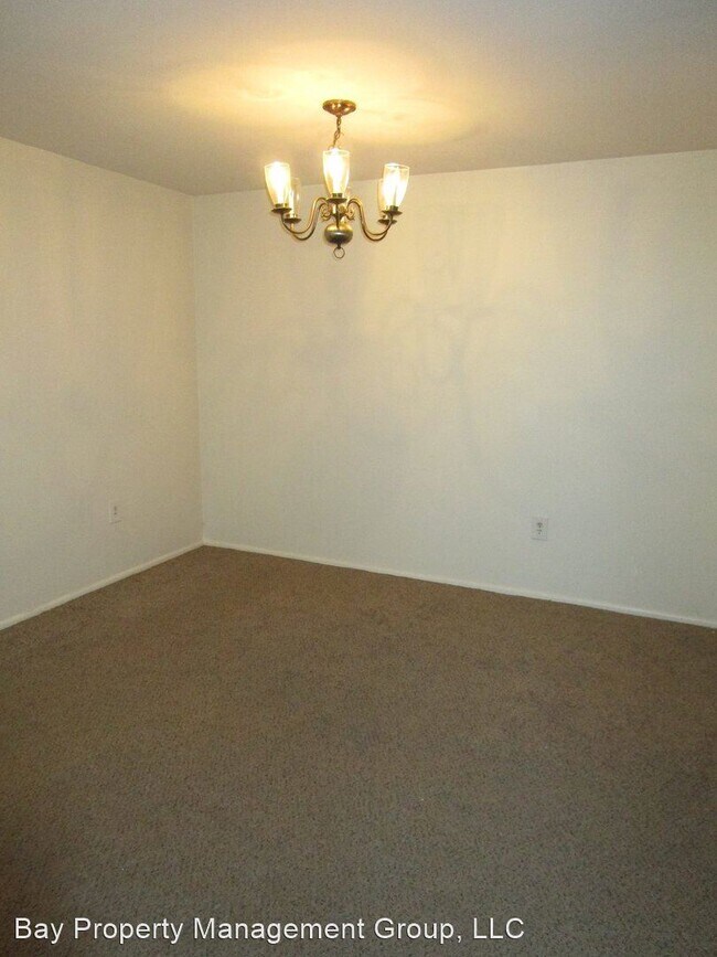 Foto del edificio - 405 Christopher Ave