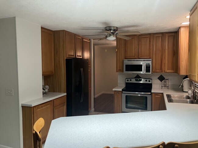 cocina - 144 Brentwood Dr