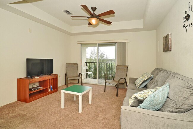 Building Photo - 3562 D'Avinci Way