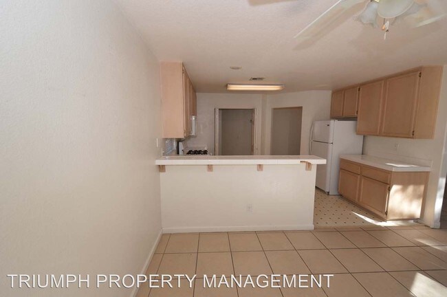 Building Photo - 8009 Celebreeze Ct