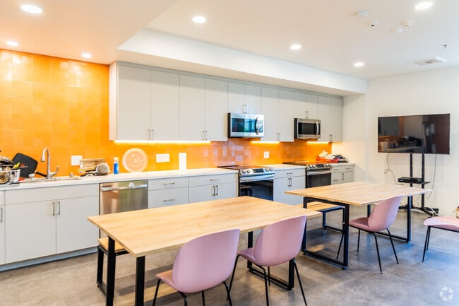 1BR, 1BA -500SF shared kitchen - Spectra Southside (Student) Apartments