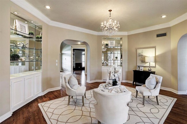 Foto del edificio - 2723 Morganfair Ln