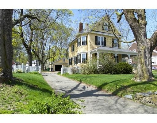 Primary Photo - 907 Watertown St
