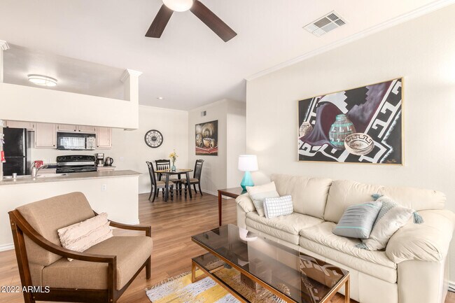 Building Photo - 16013 S Desert Foothills Pkwy