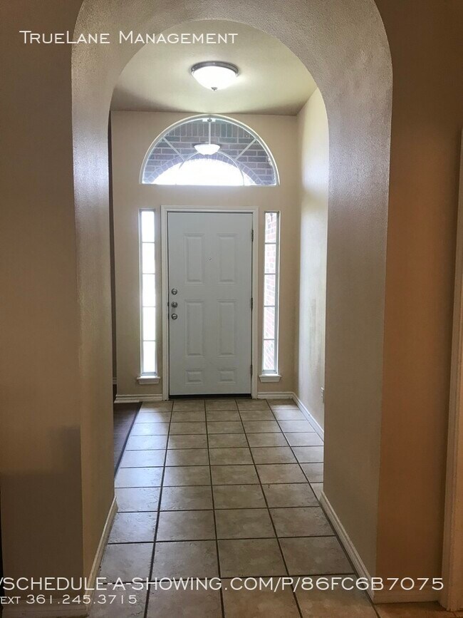 Building Photo - 5101 Benchfield Dr