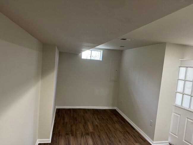 Foto del edificio - 3391 Vineland Pl